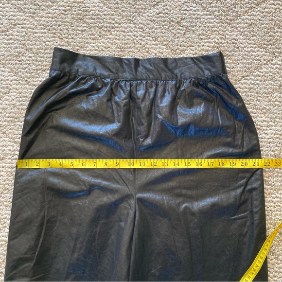 5/$15 Vintage Unique AB Sport Distressed Glossy Black Pants 1X - Picture 6 of 10